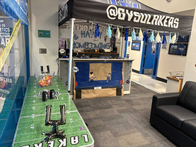 Photo of homecoming decorations